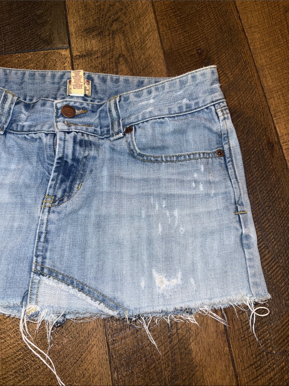 Abercrombie & Fitch Light Blue Denim Mini Skirt with Pink Floral Patch - Picture 5 of 8